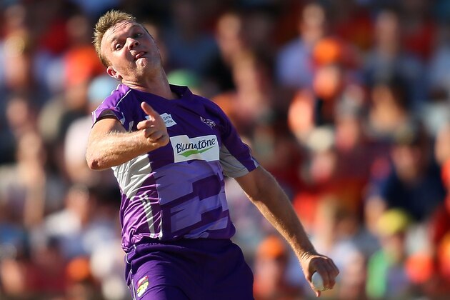 PERTH, AUSTRALIA - FEBRUARY 07: Doug Bollinger of the Hurricanes bowls during the Big Bash League Final match between the Perth Scorchers and the Hobart Hurricanes at the WACA on February 7, 2014 in Perth, Australia.  (Photo by Paul Kane/Getty Images)