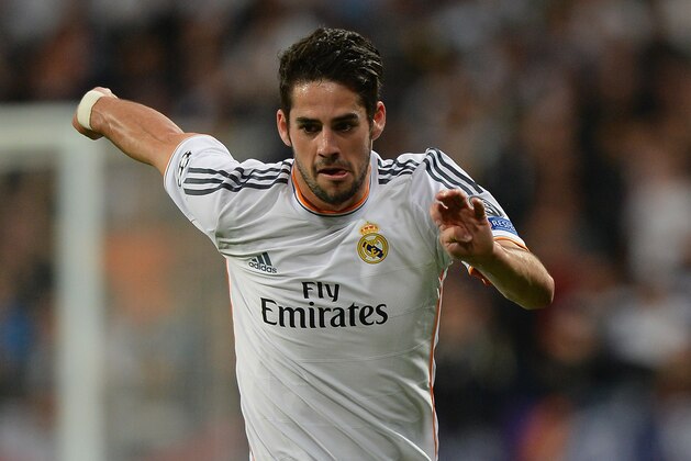 MADRID, SPAIN - APRIL 23:  Isco of Real Madrid in action during the UEFA Champions League semi-final first leg match between Real Madrid and FC Bayern Muenchen at the Estadio Santiago Bernabeu on April 23, 2014 in Madrid, Spain.  (Photo by Mike Hewitt/Getty Images)