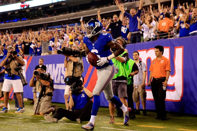 EAST RUTHERFORD, NJ - AUGUST 09:  Wide receiver Corey Washington #6 of the New York Giants celebrates after scoring the game winning touchdown against the Pittsburgh Steelers in the fourth quarter during a preseason game at MetLife Stadium on August 9, 2014 in East Rutherford, New Jersey.  (Photo by Alex Trautwig/Getty Images)