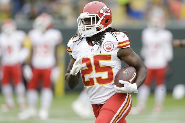 Kansas City Chiefs' Jamaal Charles runs before an NFL football preseason game against the Green Bay Packers Thursday, Aug. 28, 2014, in Green Bay, Wis. (AP Photo/Tom Lynn)