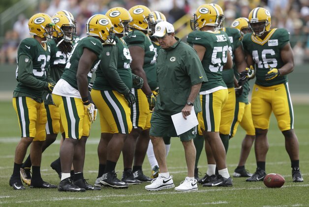 Green Bay Packers defensive coordinator Dom Capers during NFL football training camp Tuesday, July 30, 2013, in Green Bay, Wis. (AP Photo/Morry Gash) Green Bay Packers defensive coordinator Dom Capers during NFL football training camp Tuesday, July 30, 2013, in Green Bay, Wis. (AP Photo/Morry Gash)