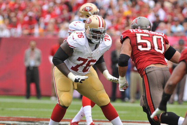 TAMPA, FL -  DECEMBER 15:  Tackle Anthony Davis #76 of the San Francisco 49ers sets to block against the Tampa Bay Buccaneers December 15, 2013 at Raymond James Stadium in Tampa, Florida. (Photo by Al Messerschmidt/Getty Images)