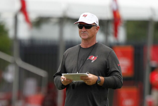 Jul 28, 2014; Tampa, FL, USA; Tampa Bay Buccaneers offensive coordinator Jeff Tedford looks on during training camp at One Buc Place. Mandatory Credit: Kim Klement-USA TODAY Sports Jul 28, 2014; Tampa, FL, USA; Tampa Bay Buccaneers offensive coordinator Jeff Tedford looks on during training camp at One Buc Place. Mandatory Credit: Kim Klement-USA TODAY Sports