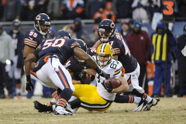 CHICAGO, IL - DECEMBER 29:  Jordy Nelson #87 of the Green Bay Packers plays against the Chicago Bears on December 29, 2013 at Soldier Field in Chicago, Illinois.  (Photo by David Banks/Getty Images)