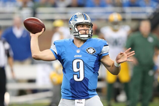 DETROIT, MI - SEPTEMBER 21:  Matthew Stafford #9 of the Detroit Lions drops back to pass during the third quarter of the game against the Green Bay Packers at Ford Field on September 21, 2014 in Detroit, Michigan. The Lions defeated the Packers 19-7.  (Photo by Leon Halip/Getty Images)
