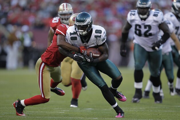 Philadelphia Eagles' Jeremy Maclin (18) in action during the second quarter of their NFL football game in San Francisco, Sunday, Oct. 10, 2010. (AP Photo/Marcio Jose Sanchez)