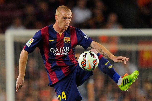 BARCELONA, SPAIN - AUGUST 24: Jeremy Mathieu of FC Barcelona in action during the La Liga match between FC Barcelona and Elche FC at Camp Nou stadium on August 24, 2014 in Barcelona, Spain.  (Photo by Denis Doyle/Getty Images)