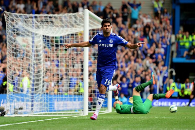 LONDON, ENGLAND - SEPTEMBER 27:  Diego Costa of Chelsea celebrates after scoring his team's second goal during the Barclays Premier League match between Chelsea and Aston Villa at Stamford Bridge on September 27, 2014 in London, England.  (Photo by Jamie McDonald/Getty Images)