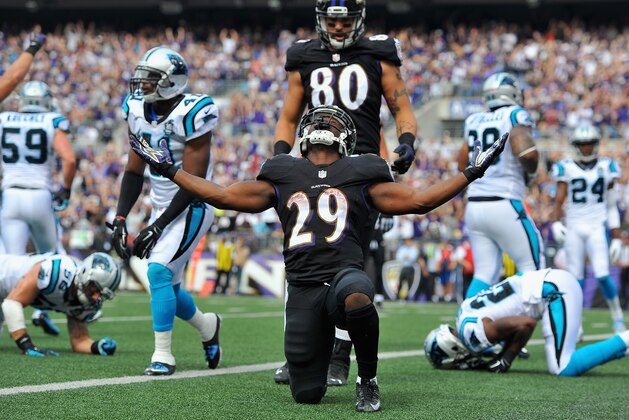 BALTIMORE, MD - SEPTEMBER 28: Running back Justin Forsett #29 of the Baltimore Ravens celebrates after scoring a second quarter touchdown against the Carolina Panthers at M&T Bank Stadium on September 28, 2014 in Baltimore, Maryland.  (Photo by Larry French/Getty Images)