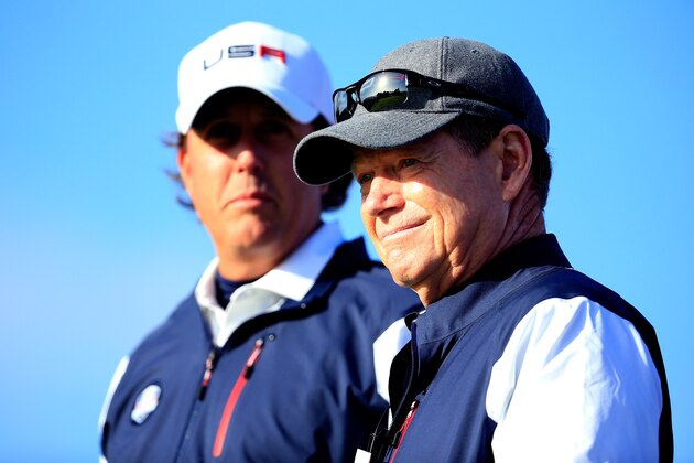 AUCHTERARDER, SCOTLAND - SEPTEMBER 26:  Phil Mickelson (L) of the United States talks with captain Tom Watson on the 6th tee during the Morning Fourballs of the 2014 Ryder Cup on the PGA Centenary course at the Gleneagles Hotel on September 26, 2014 in Auchterarder, Scotland.  (Photo by Harry How/Getty Images)