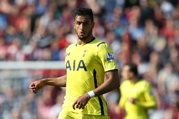 SUNDERLAND, ENGLAND - SEPTEMBER 13:  Nacer Chadli of Tottenham Hotspur controls the ball during the Barclays Premier League match between Sunderland and Tottenham Hotspur at Stadium of Light on September 13, 2014 in Sunderland, England.  (Photo by Jan Kruger/Getty Images)