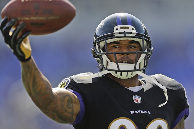 Baltimore Ravens wide receiver Steve Smith (89) warms up before an NFL football game against the Carolina Panthers in Baltimore, Sunday, Sept. 28, 2014. (AP Photo/Patrick Semansky)