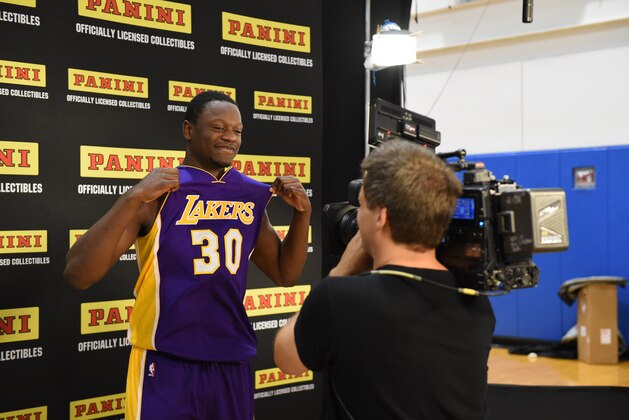 TARRYTOWN, NY - AUGUST 3:  Julius Randle #30 of the Los Angeles Lakers behind the scenes during the 2014 NBA rookie photo shoot on August 3, 2014 at the Madison Square Garden Training Facility in Tarrytown, New York. NOTE TO USER: User expressly acknowledges and agrees that, by downloading and or using this photograph, User is consenting to the terms and conditions of the Getty Images License Agreement. Mandatory Copyright Notice: Copyright 2014 NBAE (Photo by Adam Pantozzi/NBAE via Getty Images)