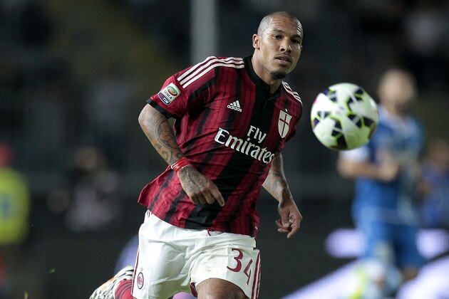 EMPOLI, ITALY - SEPTEMBER 23: Nigel De Jong of AC Milan in action during the Serie A match between Empoli FC and AC Milan at Stadio Carlo Castellani on September 23, 2014 in Empoli, Italy.  (Photo by Gabriele Maltinti/Getty Images)