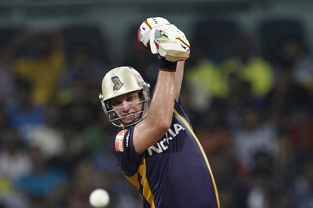 Kolkata Knight Riders batsman Jacques Kallis plays a shot during their Indian Premier League (IPL) final cricket match against Chennai Super Kings' in Chennai, India, Sunday, May 27, 2012.  (AP Photo/Aijaz Rahi)