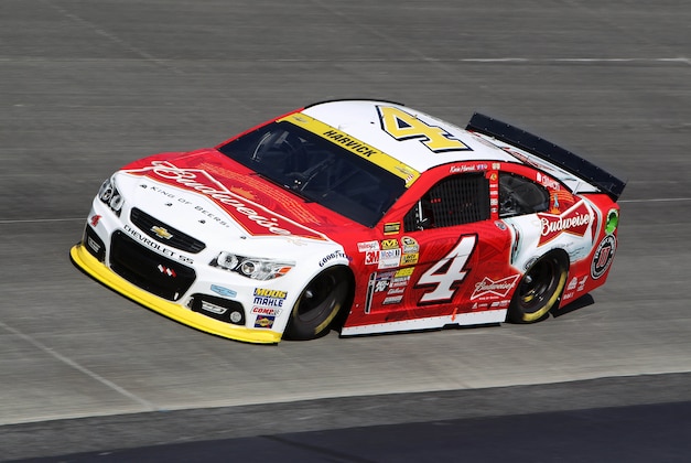 Sep 28, 2014; Dover, DE, USA; NASCAR Sprint Cup driver Kevin Harvick (4) during the AAA 400 at Dover International Speedway. Mandatory Credit: Matthew O'Haren-USA TODAY Sports