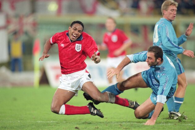Paul Ince of England and Fuerra of San Marino during a World Cup qualifier match between San Marino and England, 17th November 1993. England won 1-7. (Photo by Shaun Botterill/Getty Images)
