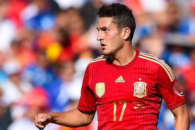 LANDOVER, MD - JUNE 07:  Koke of Spain runs with the ball during an international friendly match between El Salvador and Spain at FedExField on June 7, 2014 in Landover, Maryland.  (Photo by David Ramos/Getty Images)