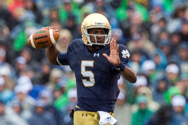 Oct 4, 2014; South Bend, IN, USA; Notre Dame Fighting Irish quarterback Everett Golson (5) looks to throw in the first quarter against the Stanford Cardinal at Notre Dame Stadium. Mandatory Credit: Matt Cashore-USA TODAY Sports