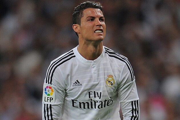 MADRID, SPAIN - OCTOBER 05:  Cristiano Ronaldo of Real Madrid reacts after missing a shot at goal during the La Liga match between Real Madrid CF and Athletic Club at Estadio Santiago Bernabeu on October 5, 2014 in Madrid, Spain.  (Photo by Denis Doyle/Getty Images)