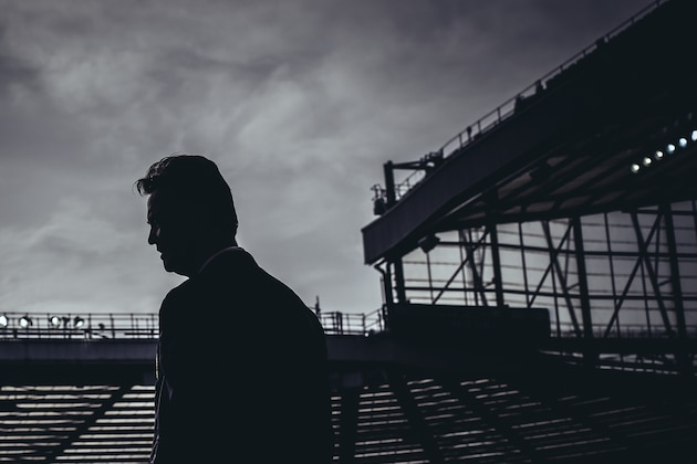 MANCHESTER, ENGLAND - OCTOBER 05: (EDITORS NOTE: This image was processed using digital filters.) Manchester United manager Louis van Gaal looks on during the Barclays Premier League match between Manchester United and Everton at Old Trafford on October 5, 2014 in Manchester, England.  (Photo by Michael Regan/Getty Images)