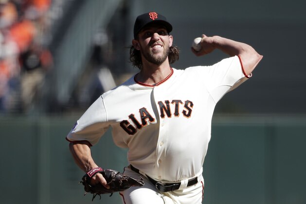 SAN FRANCISCO, CA - OCTOBER 06:  Madison Bumgarner #40 of the San Francisco Giants pitches in the first inning against the Washington Nationals during Game Three of the National League Division Series at AT&T Park on October 6, 2014 in San Francisco, California.  (Photo by Marcio Sanchez-Pool/Getty Images)