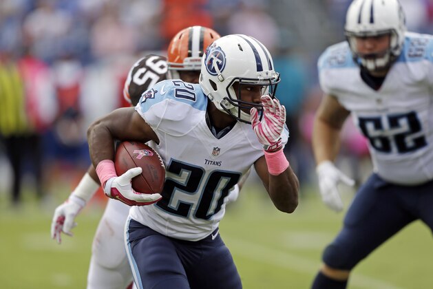 Tennessee Titans running back Bishop Sankey (20) carries the ball against the Cleveland Browns in the third quarter of an NFL football game Sunday, Oct. 5, 2014, in Nashville, Tenn. (AP Photo/Wade Payne)