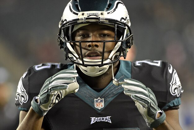 Oct 12, 2014; Philadelphia, PA, USA; Philadelphia Eagles running back LeSean McCoy (25) during pre game warmups before game against the New York Giants at Lincoln Financial Field. Mandatory Credit: Eric Hartline-USA TODAY Sports