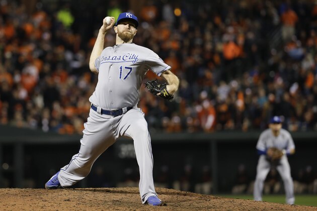 Kansas City Royals' Wade Davis throws during the eighth inning of Game 2 of the American League baseball championship series against the Baltimore Orioles Saturday, Oct. 11, 2014, in Baltimore. (AP Photo/Matt Slocum)
