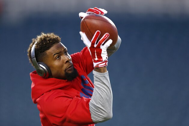 New York Giants wide receiver Odell Beckham works out prior to an NFL football game against the Philadelphia Eagles, Sunday, Oct. 12, 2014, in Philadelphia. (AP Photo/Matt Rourke)