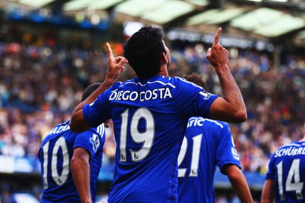 LONDON, ENGLAND - AUGUST 23:  Diego Costa of Chelsea celebrates after scoring their first goal during the Barclays Premier League match between Chelsea and Leicester City at Stamford Bridge on August 23, 2014 in London, England.  (Photo by Paul Gilham/Getty Images)