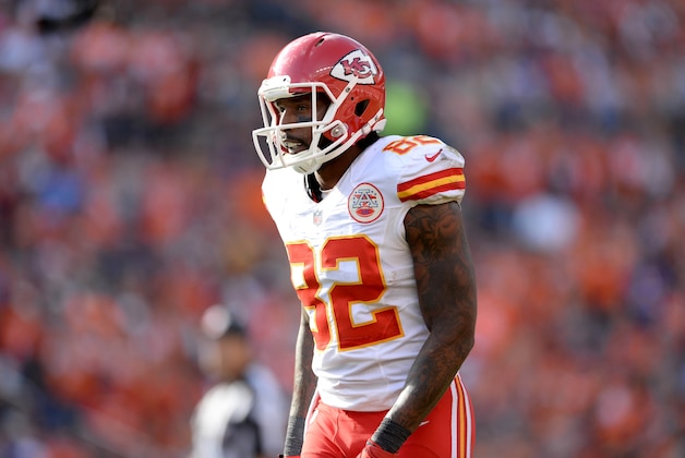 Sep 14, 2014; Denver, CO, USA; Kansas City Chiefs wide receiver Dwayne Bowe (82) in the fourth quarter against the Denver Broncos at Sports Authority Field at Mile High. The Broncos defeated the Chiefs 24-17. Mandatory Credit: Ron Chenoy-USA TODAY Sports