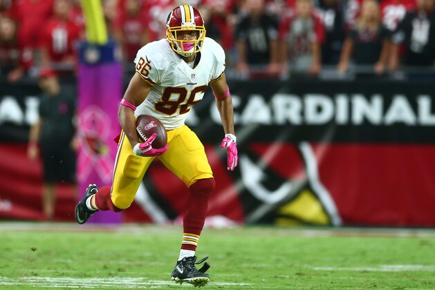 Oct 12, 2014; Glendale, AZ, USA; Washington Redskins tight end Jordan Reed (86) against the Arizona Cardinals at University of Phoenix Stadium. The Cardinals defeated the Redskins 30-20. Mandatory Credit: Mark J. Rebilas-USA TODAY Sports