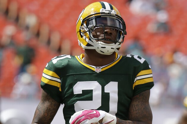 Green Bay Packers free safety Ha Ha Clinton-Dix (21) runs not he field before an NFL football game against the Miami Dolphins, Sunday, Oct. 12, 2014, in Miami Gardens, Fla. (AP Photo/Lynne Sladky)