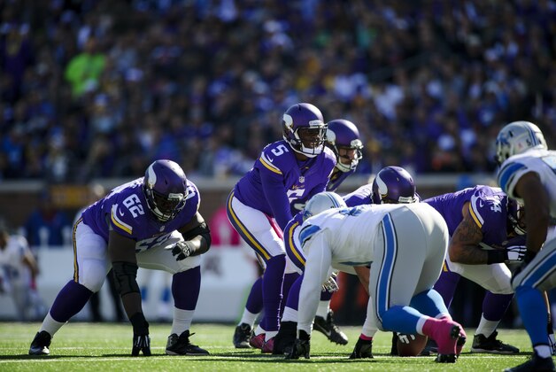 MINNEAPOLIS, MN - OCTOBER 12: Teddy Bridgewater #5 of the Minnesota Vikings sets up at the line of scrimmage during the game against the Detroit Lions on October 12, 2014 at TCF Bank Stadium in Minneapolis, Minnesota. The Lions defeated the Vikings 17-3. (Photo by Hannah Foslien/Getty Images)