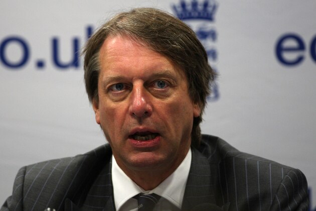 LONDON - AUGUST 05:  ECB Chairman Giles Clarke faces the media during a press conference to announce the new TV rights deal at The Brit Oval on August 5, 2008 in London, England.  (Photo by Hamish Blair/Getty Images)