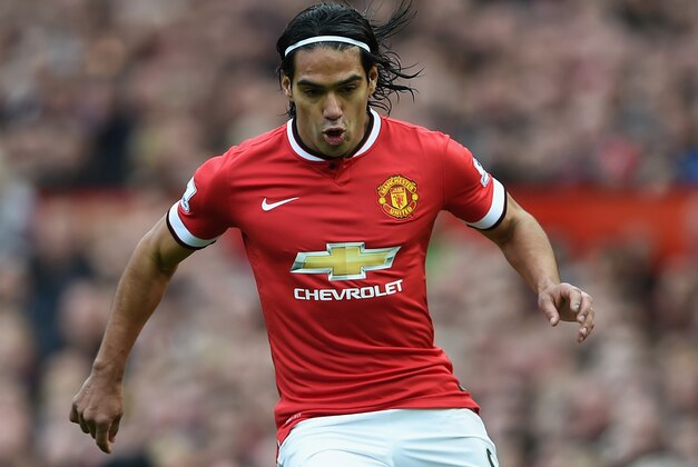 MANCHESTER, ENGLAND - OCTOBER 05:   Radamel Falcao of Manchester United in action during the Barclays Premier League match between Manchester United and Everton at Old Trafford on October 5, 2014 in Manchester, England.  (Photo by Michael Regan/Getty Images)