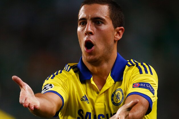 LISBON, PORTUGAL - SEPTEMBER 30:  Eden Hazard of Chelsea appeals during the UEFA Champions League Group G match between Sporting Clube de Portugal and Chelsea FC at Estadio Jose Alvalade on September 30, 2014 in Lisbon, Portugal.  (Photo by Julian Finney/Getty Images)