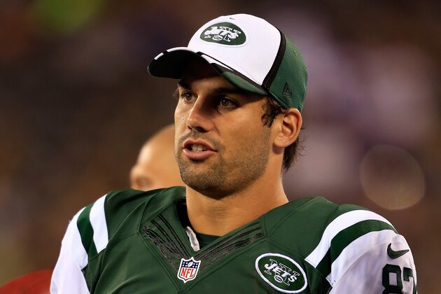 EAST RUTHERFORD, NJ - AUGUST 07:  Wide receiver Eric Decker #87 of the New York Jets looks on against the Indianapolis Colts during a preseason game at MetLife Stadium on August 7, 2014 in East Rutherford, New Jersey.  (Photo by Alex Trautwig/Getty Images)