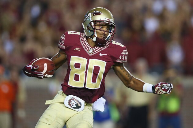TALLAHASSEE, FL - SEPTEMBER 20:  Rashad Greene #80 of the Florida State Seminoles runs the ball against the Clemson Tigers at Doak Campbell Stadium on September 20, 2014 in Tallahassee, Florida.  (Photo by Ronald Martinez/Getty Images)