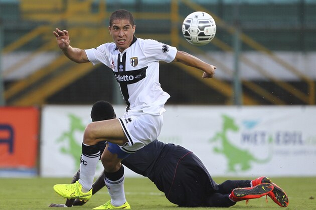 AVELLINO, ITALY - AUGUST 02:  Jose Mauri of Parma FC in action during a pre-season tournament match between Parma FC, US Avellino and FC Girondins de Bordeaux at Stadio Partenio on August 2, 2014 in Avellino, Italy.  (Photo by Marco Luzzani/Getty Images)