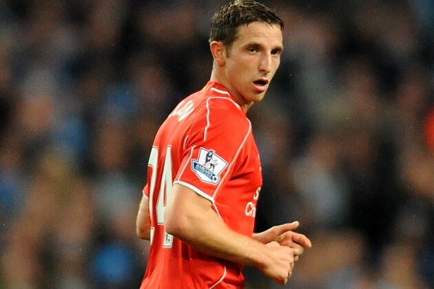 Liverpool's Joe Allen during the English Premier League soccer match between Manchester City and Liverpool at the Etihad Stadium, in Manchester, England, Monday, Aug. 25, 2014. (AP Photo/Rui Vieira)