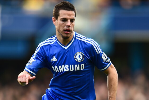 LONDON, ENGLAND - MARCH 22: Cesar Azpilicueta of Chelsea in action during the Barclays Premier League match between Chelsea and Arsenal at Stamford Bridge on March 22, 2014 in London, England. (Photo by Shaun Botterill/Getty Images) LONDON, ENGLAND - MARCH 22: Cesar Azpilicueta of Chelsea in action during the Barclays Premier League match between Chelsea and Arsenal at Stamford Bridge on March 22, 2014 in London, England. (Photo by Shaun Botterill/Getty Images)
