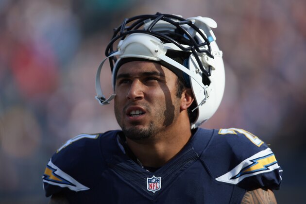 SAN DIEGO, CA - DECEMBER 08:  Ryan Mathews #24 of the San Diego Chargers looks on against the New York Giants at Qualcomm Stadium on December 8, 2013 in San Diego, California.  (Photo by Jeff Gross/Getty Images)