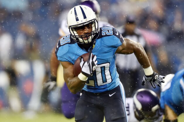 Aug 28, 2014; Nashville, TN, USA; Tennessee Titans running back Bishop Sankey (20) carries the ball against the Minnesota Vikings during the first half at LP Field. Mandatory Credit: Don McPeak-USA TODAY Sports