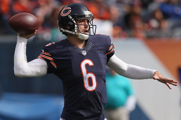 CHICAGO, IL - OCTOBER 19:  Jay Cutler #6 of the Chicago Bears passes during the first half of a game against the Miami Dolphins at Soldier Field on October 19, 2014 in Chicago, Illinois. (Photo by Jonathan Daniel/Getty Images)