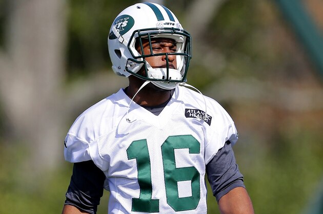 New York Jets wide receiver Percy Harvin (16) works out for the first time since his trade from Seattle during NFL football practice in Florham Park, N.J., Monday, Oct. 20, 2014. (AP Photo/Rich Schultz)