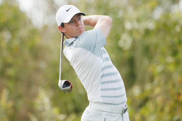 SOUTHAMPTON, BERMUDA - OCTOBER 15:  Rory McIlroy of Northern Ireland hits his tee shot on the fourth hole during the final day of the PGA Grand Slam of Golf at Port Royal Golf Course on October 15, 2014 in Southampton, Bermuda.  (Photo by Scott Halleran/Getty Images)