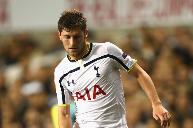 LONDON, ENGLAND - OCTOBER 02:  Ben Davies of Spurs runs with the ball during the UEFA Europa League Group C match between Tottenham Hotspur FC and Besiktas JK at White Hart Lane on October 2, 2014 in London, United Kingdom.  (Photo by Ian Walton/Getty Images)