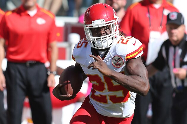 Kansas City Chiefs running back Jamaal Charles #25 in action against the San Francisco 49ers during an NFL game at Levi's Stadium in Santa Clara, Calif. on Sunday, Oct. 5, 2014. (AP Photo/Michael Zito)